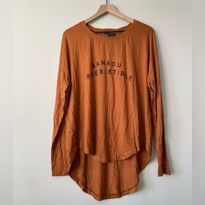 Manhattan Republic Banaou Irresistible graphic oversized high low shirt